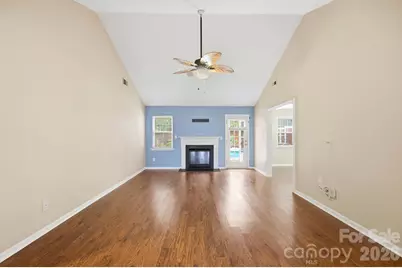 359 Linsbury Court, Gastonia, NC 28056 - Photo 8