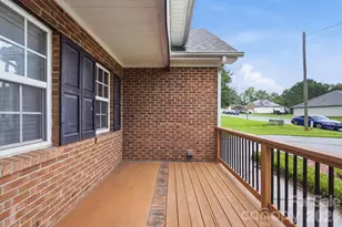 359 Linsbury Ct, Gastonia, NC 28056 - Photo 4