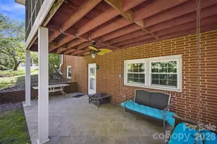 1009 Randolph Cir SE, Lenoir, NC 28645 - Photo 22