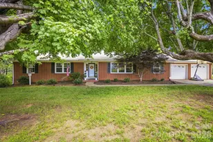 1009 Randolph Cir SE, Lenoir, NC 28645 - Photo 24