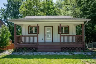 185 Duckworth Ave, Brevard, NC 28712 - Photo 1