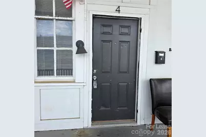 1909 E Ozark Avenue, Gastonia, NC 28054 - Photo 2