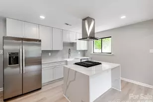 4925 Springview Rd, Charlotte, NC 28213 - Photo 12
