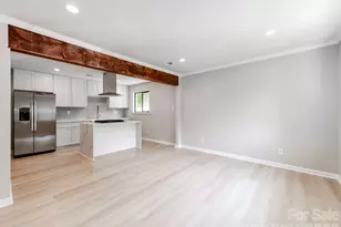 4925 Springview Rd, Charlotte, NC 28213 - Photo 4