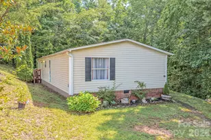97 Misty Ridge Ln, Leicester, NC 28748 - Photo 2