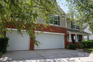 9702 Pond Vista Court, Charlotte, NC 28216 - Photo 4