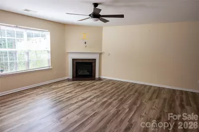 9702 Pond Vista Court, Charlotte, NC 28216 - Photo 10