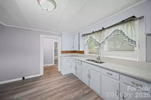 834 Murphy St, Kannapolis, NC 28081 - Photo 12