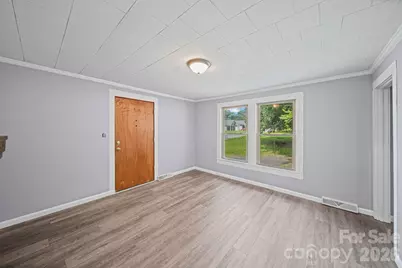 834 Murphy Street, Kannapolis, NC 28081 - Photo 6