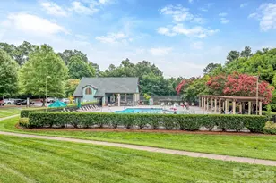 10326 Haddington Dr NW, Charlotte, NC 28269 - Photo 32