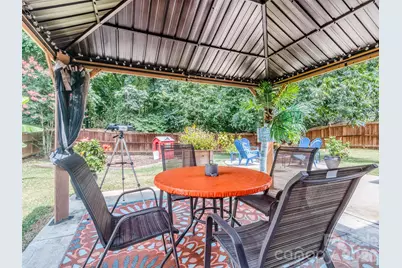 10326 Haddington Drive NW, Charlotte, NC 28269 - Photo 26