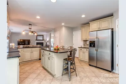 10326 Haddington Drive NW, Charlotte, NC 28269 - Photo 16
