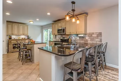 10326 Haddington Drive NW, Charlotte, NC 28269 - Photo 14