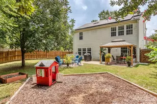 10326 Haddington Dr NW, Charlotte, NC 28269 - Photo 28