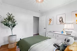 4801 Fairheath Rd, Charlotte, NC 28210 - Photo 22