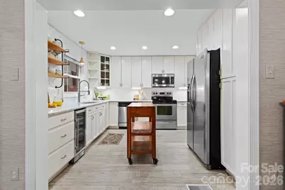 4801 Fairheath Road, Charlotte, NC 28210 - Photo 12