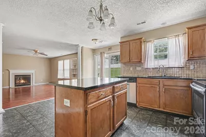 9813 Baxter Caldwell Drive, Charlotte, NC 28213 - Photo 12