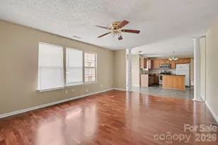 9813 Baxter Caldwell Dr, Charlotte, NC 28213 - Photo 8