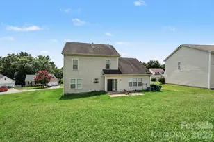 9813 Baxter Caldwell Dr, Charlotte, NC 28213 - Photo 32