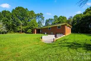 76 Ken Smith Ln, Taylorsville, NC 28681 - Photo 12