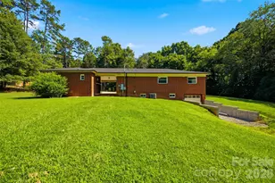 76 Ken Smith Ln, Taylorsville, NC 28681 - Photo 10