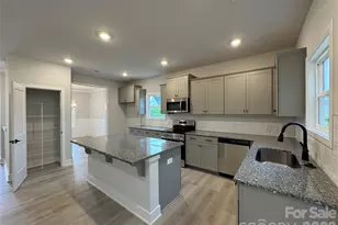 133 Kerr Walk Dr, Statesville, NC 28766 - Photo 8