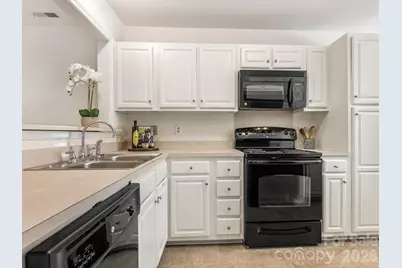9020 Nolley Court #G, Charlotte, NC 28270 - Photo 6