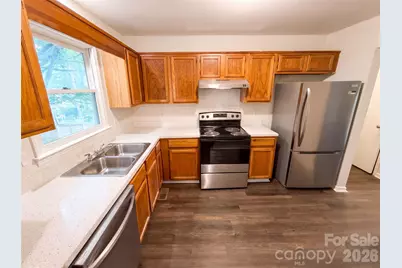 6409 Tivoli Court, Charlotte, NC 28211 - Photo 2