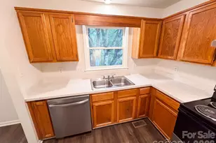 6409 Tivoli Ct, Charlotte, NC 28211 - Photo 14