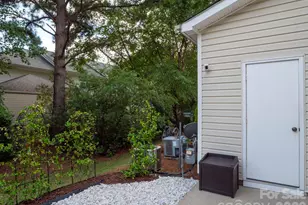 12246 Savannah Garden Dr, Charlotte, NC 28273 - Photo 32