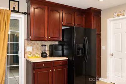 102 King Henry Lane, Granite Falls, NC 28630 - Photo 10