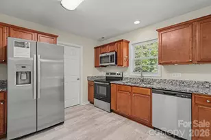 3948 Newhall Dr NW, Conover, NC 28601 - Photo 4