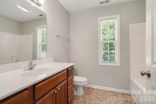 3948 Newhall Dr NW, Conover, NC 28601 - Photo 16