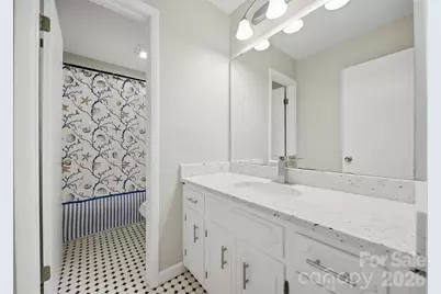 4340 N Center Street #203, Hickory, NC 28601 - Photo 30