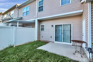 3558 Calpella Ct, Charlotte, NC 28262 - Photo 4