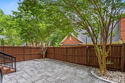 1192 Hampton Gardens Lane, Charlotte, NC 28209 - Photo 30