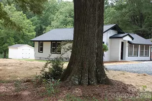 24674 St Martin Rd, Albemarle, NC 28001 - Photo 2
