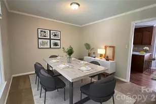 2820 Royal Ridge Ln, Charlotte, NC 28212 - Photo 2