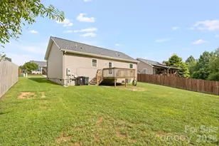 53 W Newberry Dr, Fletcher, NC 28732 - Photo 16