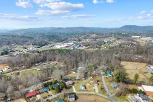 430 Arlington Cir NW, Lenoir, NC 28645 - Photo 36