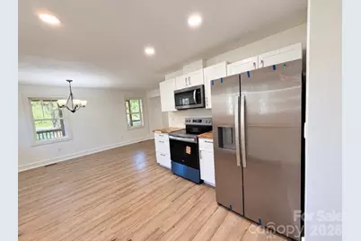 3786 US 70 Highway E, Marion, NC 28752 - Photo 20