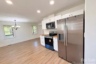 3786 US 70 Hwy E, Marion, NC 28752 - Photo 20