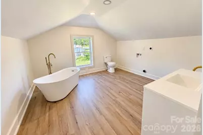 3786 US 70 Highway E, Marion, NC 28752 - Photo 34