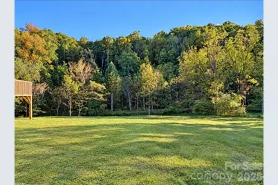3786 US 70 Highway E, Marion, NC 28752 - Photo 4