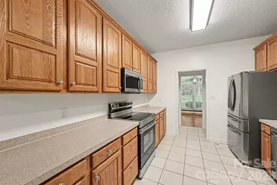 1928 Twin Ponds Drive, Hickory, NC 28602 - Photo 12
