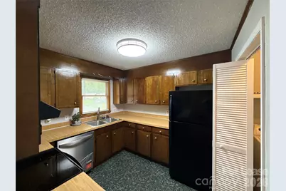 7905 Haverstraw Court, Charlotte, NC 28212 - Photo 4