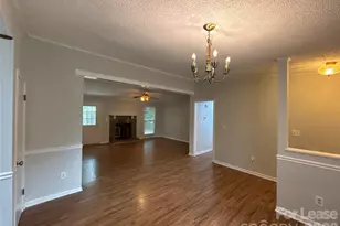 7905 Haverstraw Ct, Charlotte, NC 28212 - Photo 16