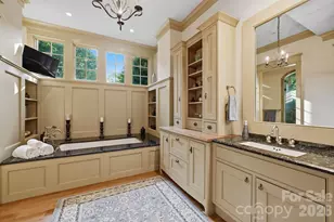 10220 Wildlife Rd, Charlotte, NC 28278 - Photo 18