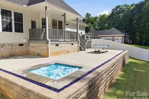 421 De Lara Cir, Salisbury, NC 28146 - Photo 38