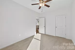 1916 Wilson W Lee Blvd, Statesville, NC 28677 - Photo 14